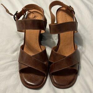BedStu leather sandals